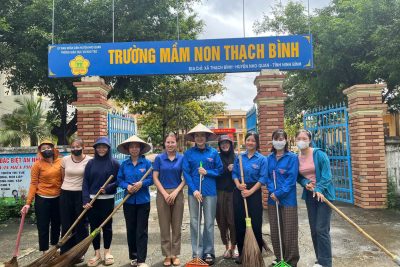 Trường Mầm non Thạch Bình quyết tâm xây dựng môi trường xanh -sạch- đẹp- an toàn – hạnh phúc